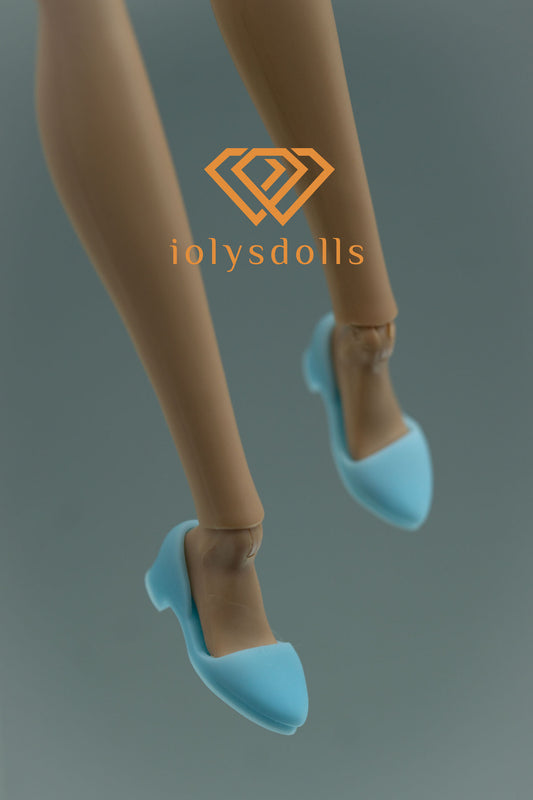 Poppy Parker heels: Bleu Poudré (flat feet only!)